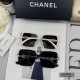 . [CHANEL France]. . [Polaroid Resin HD Lenses] . PC frames - lightweight and comfortable to wear. . [size 62-16-143] . [   new small fragrance sunglasses to reduce the burden of glare, blocking harmful rays of radiation