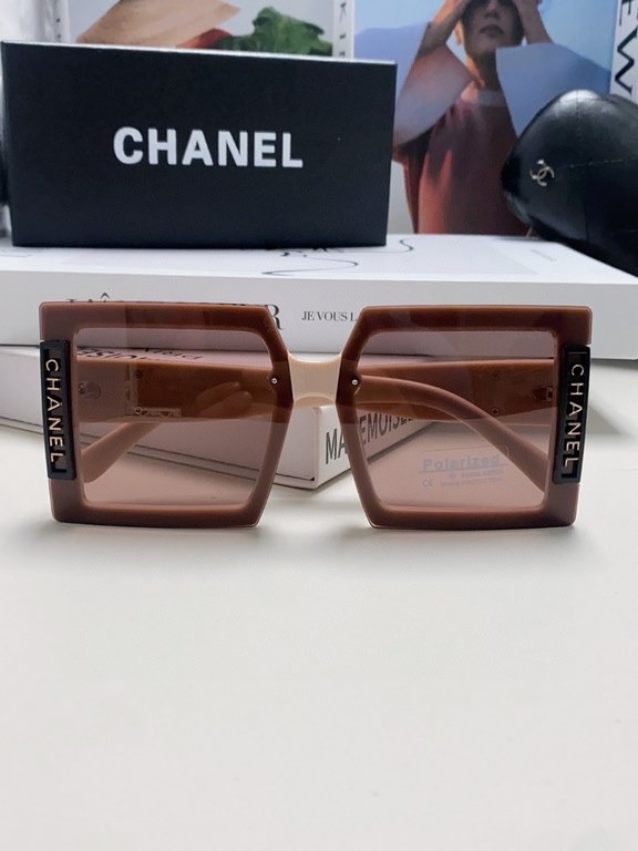 Chanel Chanel 2024 new small perfume style sunglasses female UV protection driving special polarized glasses big brand sunglasses senior sense of