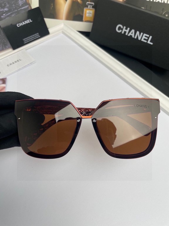 CHANEL Chanel Camellia Women's Polarized Sunglasses  TR Frame  Imported Polaroid HD Polarized Lenses,  Color 3 Color Options  (No. 2015)