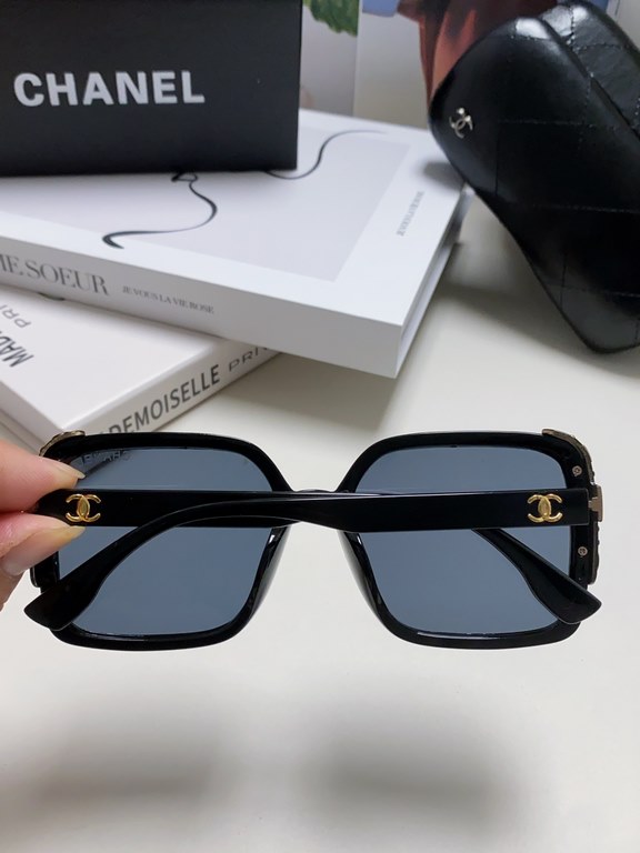 Chanel Chanel 2024 new fashion sunglasses female anti-ultraviolet Korean version of the tide of large face thin box sunglasses summer sunscreen Ms. sunglasses