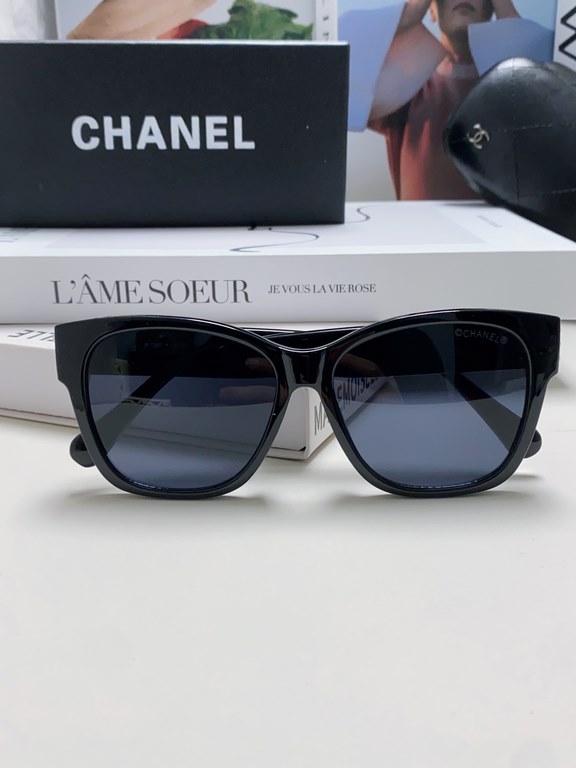 Chanel Chanel pearl sunglasses female new double C polarized star vegan sunglasses fashion explosive models