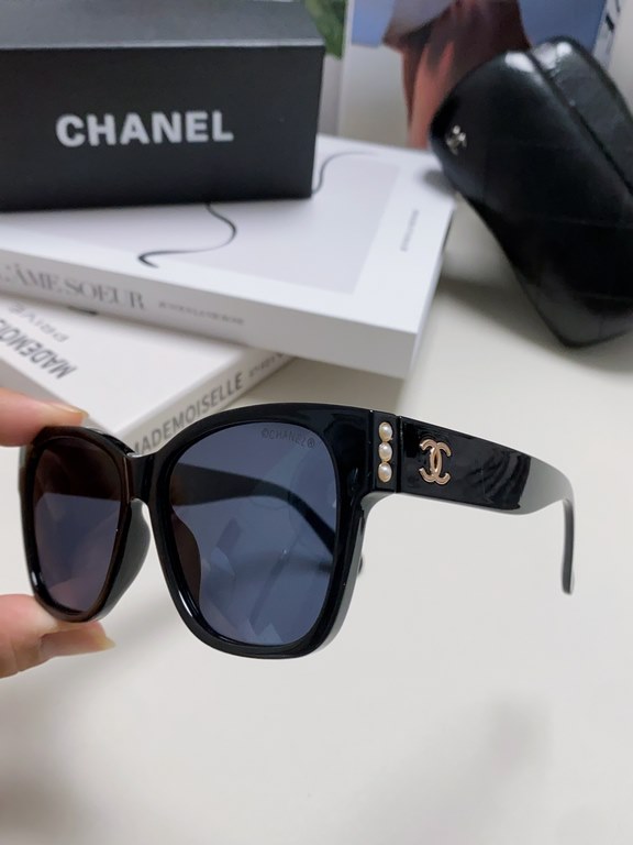 Chanel Chanel pearl sunglasses female new double C polarized star vegan sunglasses fashion explosive models