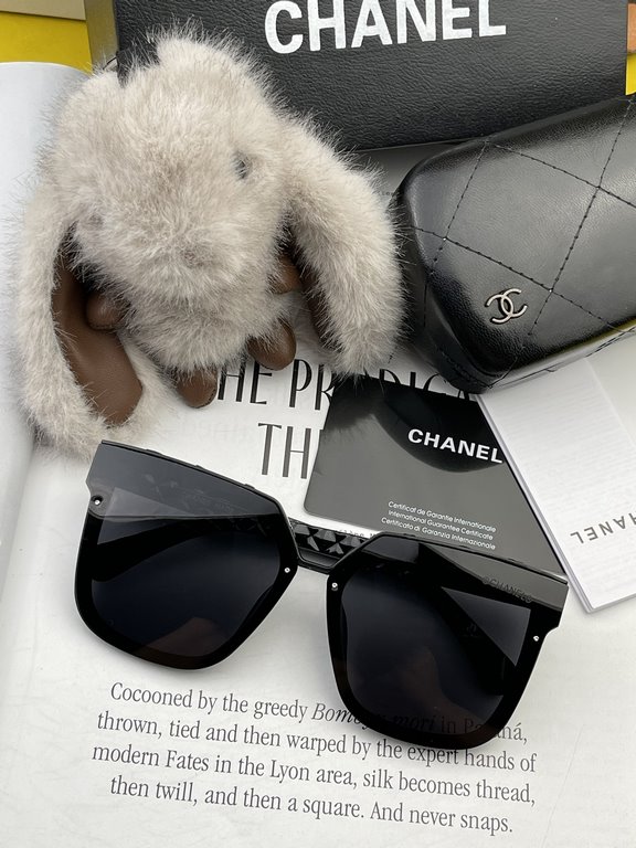 CHANEL Chanel large square frame sunglasses fire models are out of stock rhythm, fancy hurry to order Model CH5421