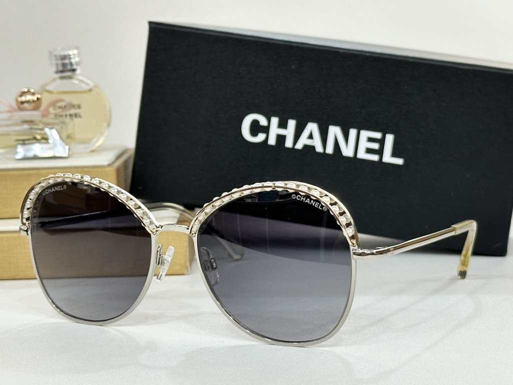 chanelModelch4246HSize56-18-135