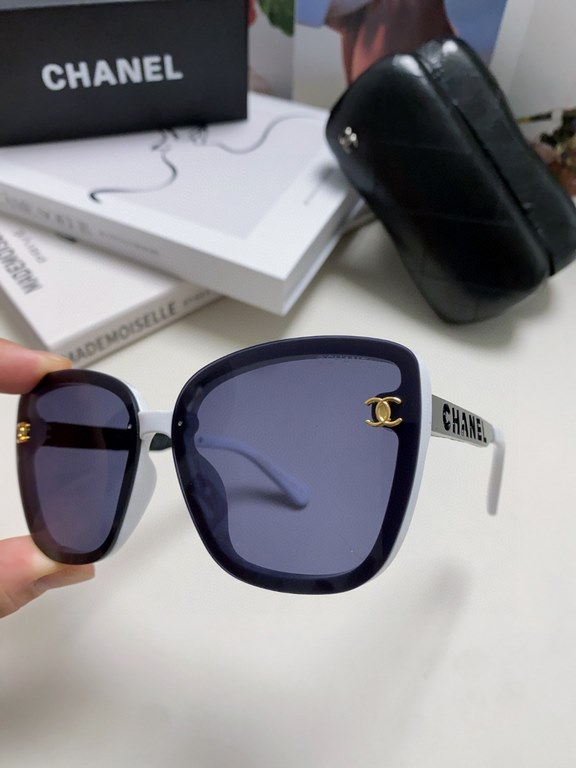 Chanel Chanel 2024 new boys and women universal sunglasses sports Europe and the United States women anti-ultraviolet sunglasses elegant incense family couple hip-hop American glasses