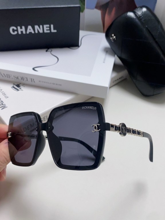 Chanel Chanel 2024 new polarized sunglasses fashion women's sunglasses Xiao Xiangfeng the same weaving chain mirror leg trend sunshade sun protection