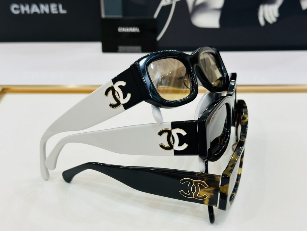 【CHANE香家】MODELCH5525 Size52 口19-140     Perfect Quality   L Unique Design    Sunglasses