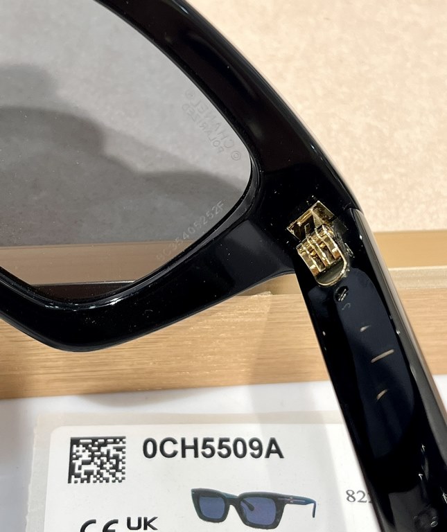 Specific polarized nylon lensesPolarizedCHAN Chanel Double C Women's Sunglasses CH5509Size51-22-140