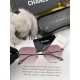 CHANEL] Chanel new nylon polarized too glasses, rimless diamond cut edge more texture, the atmosphere of the woman model, big face small face are good-looking ! Model CH35812