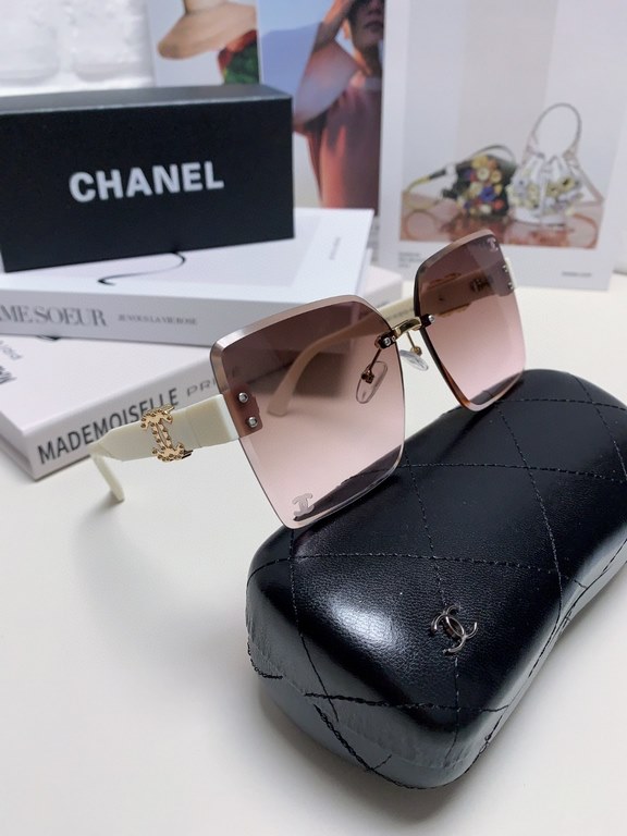 Chanel Chanel net red explosion sunglasses  , sunshade to modify the face god weapon