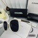 . [CHANEL France]. . [Polaroid Resin HD Lenses] . PC frames - lightweight and comfortable to wear. . [size 63-17-140] . [   new small fragrance sunglasses to reduce the burden of glare, blocking harmful rays of radiation