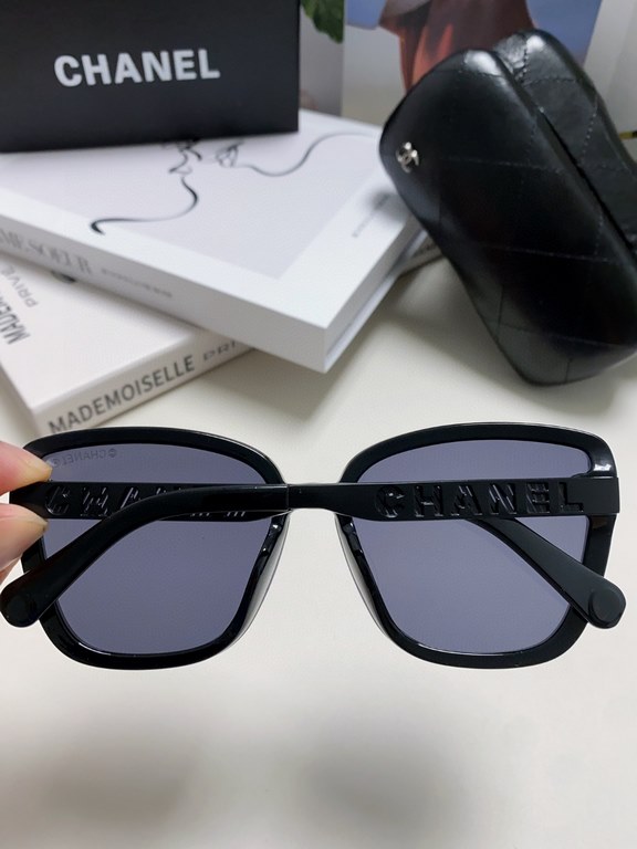 Chanel Chanel 2024 new boys and women universal sunglasses sports Europe and the United States women anti-ultraviolet sunglasses elegant incense family couple hip-hop American glasses