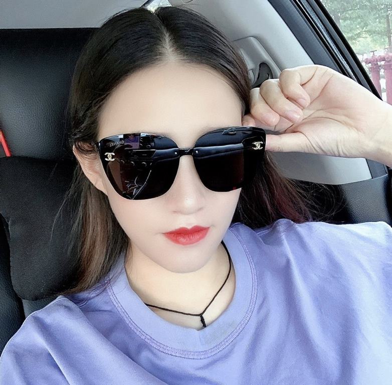 Chanel Chanel 2024 new boys and women universal sunglasses sports Europe and the United States women anti-ultraviolet sunglasses elegant incense family couple hip-hop American glasses