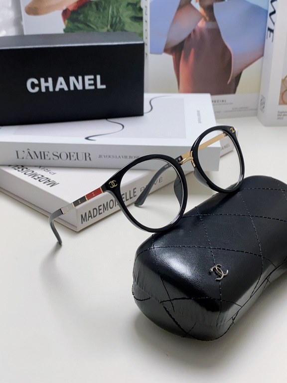 Chanel Chanel 2024 new Korean retro round frame eyeglasses frame women's ultra-lightweight fashion can be equipped with lenses eyes myopia frame high quality