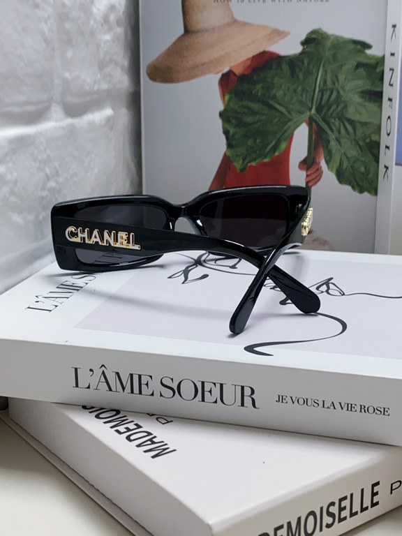 Chanel Chanel Rectangle Small Square Frame Spice Sense Little Fragrance Sunglasses When French Vibe Vintage UV Protection Print Sunglasses