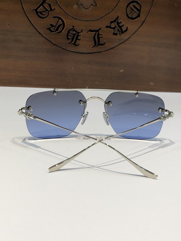 High quality New men's sunglassesClassic Double Beam Rimless Wind Sunglasses CHROME HEARTCH8185 SIZE59-16-154