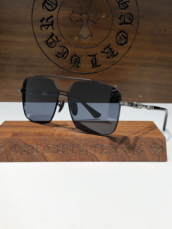 Exclusive customized models Heavy craftsmanship   Crocker heart is open again  The big square frame sunglasses boutique high end CH8078 SIZE62-15-148