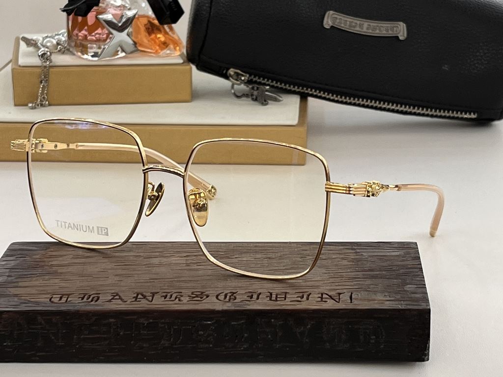 Titanium! CHROME HEARTLarge frame with gold wire frame Ultra-lightweight pure titanium!CH8244 SIZE 56-17-145