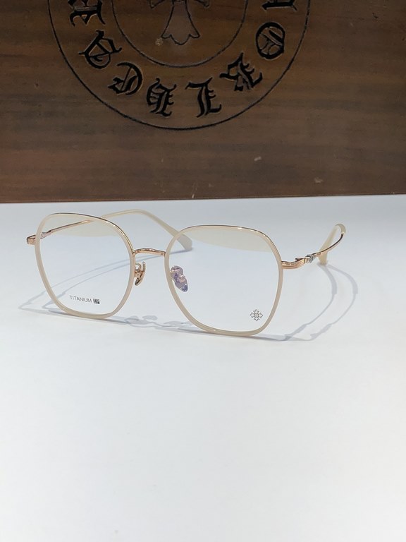 New Titanium   exquisite large frame CHROME HEARTUltra-light and comfortable seriesCH5524 SIZE 53-18-148