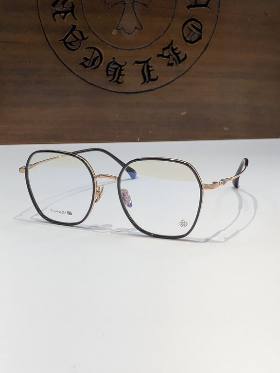 New Titanium   exquisite large frame CHROME HEARTUltra-light and comfortable seriesCH5524 SIZE 53-18-148