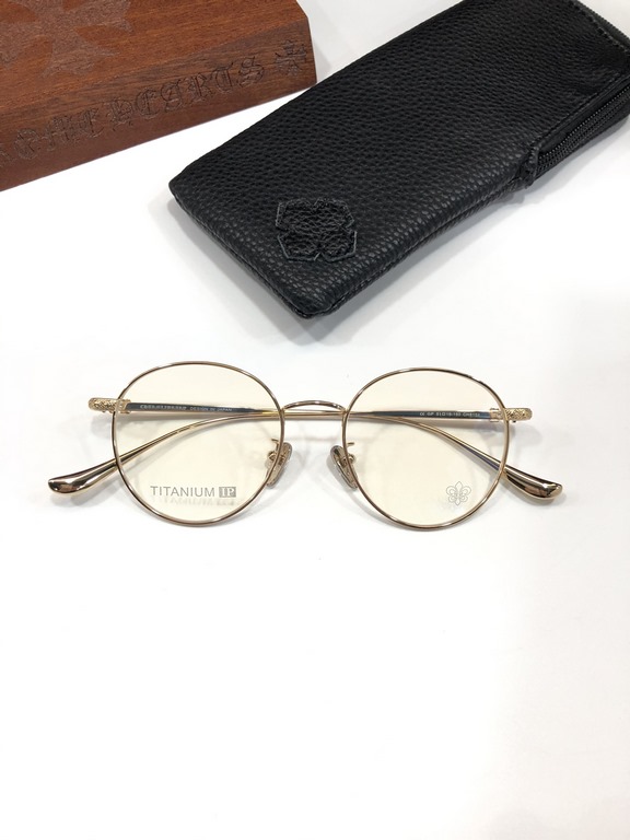 Vintage small round mirror Hundreds of super lightFine frame with golden edge titanium frame New CHROME HEARTCH8158 SIZE51-18-150