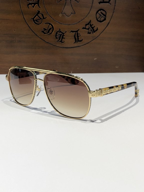 CHROME HEART Heavy-duty Classic laser pattern is very delicate and very MAN sunglassesBONEHEARD SIZE 63-16-145