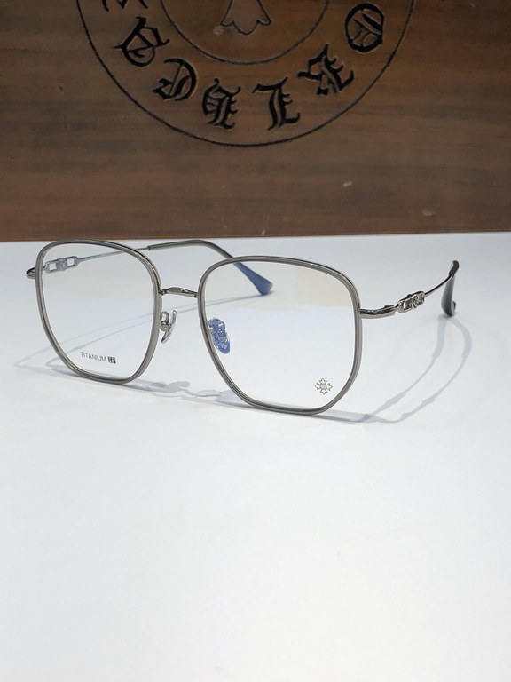 NEW Large frame titanium frame CHROME HEARTSlim face, super thin and lightweight, no stress to wearCH5523 SIZE55-18-48