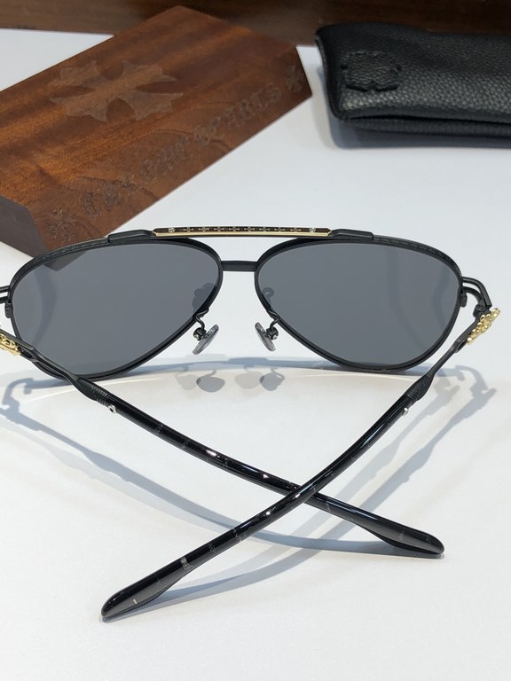 New titanium CHROME HEART classic toadstool sunglasses fine sunglasses   calm atmosphere show unique taste CH8186SIZE62-17-148