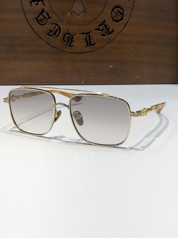 New sunglasses CHROME HEARTSuper good goods thick titanium plate  Simple luxury big brand style texture first-classCH8042 SIZE 57-17-150