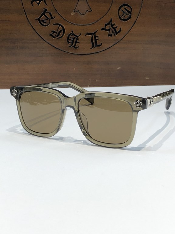 New sunglasses debut thick material handmade plate CHROME HEARTScout flower inlaid carved three-dimensional LOGO High-end perfectionCH8245 SIZE 56-18-154