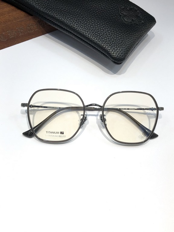 New Titanium   exquisite large frame CHROME HEARTUltra-light and comfortable seriesCH5524 SIZE 53-18-148