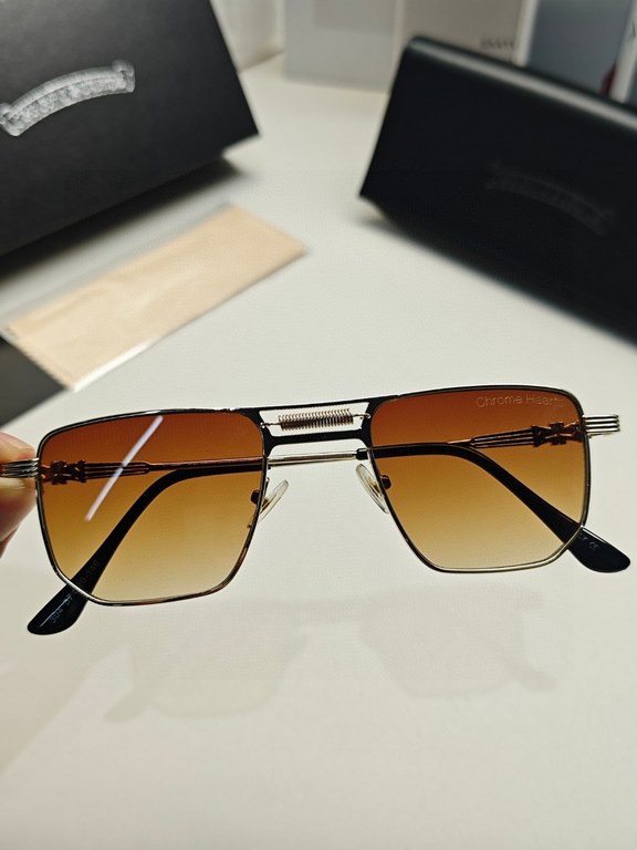 Chrome Hearts Crocus 2024 new ultra-small square retro small lens sunglasses mini small glasses men tide net red square frame sunglasses