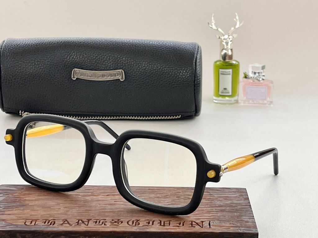 Crocentrics' large, stylish framesExquisite   prescription glassesWY2246 size50-22-145