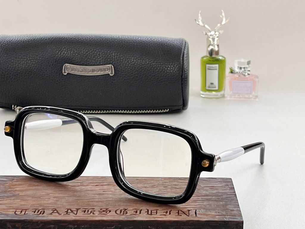 Crocentrics' large, stylish framesExquisite   prescription glassesWY2246 size50-22-145