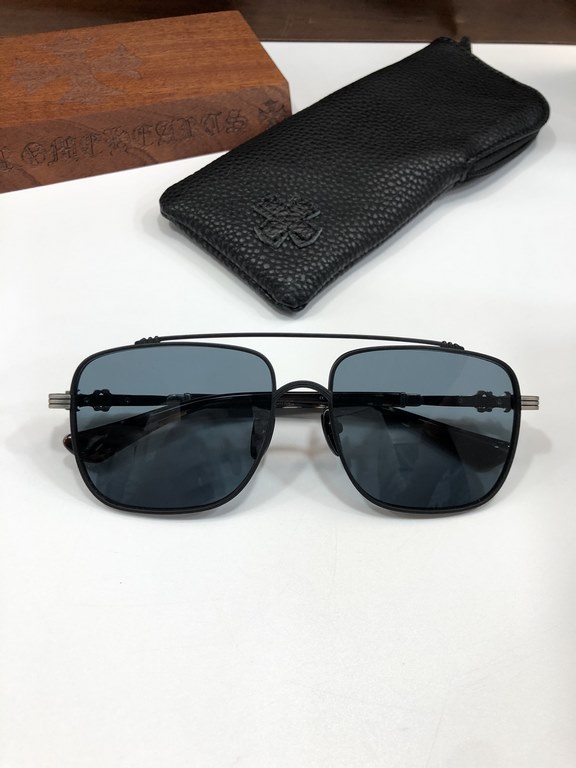 New sunglasses CHROME HEARTSuper good goods thick titanium plate  Simple luxury big brand style texture first-classCH8042 SIZE 57-17-150