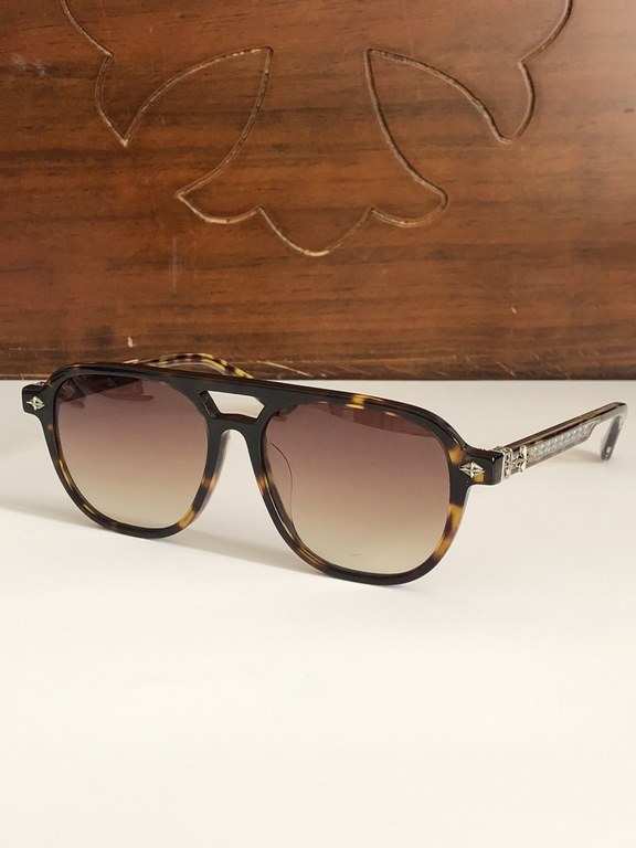 New CHROME HEART retro double beam large frame will be the old American classic punk elements into the details full of let you experience high-end qualityCH8167 SIZE 54-16-156