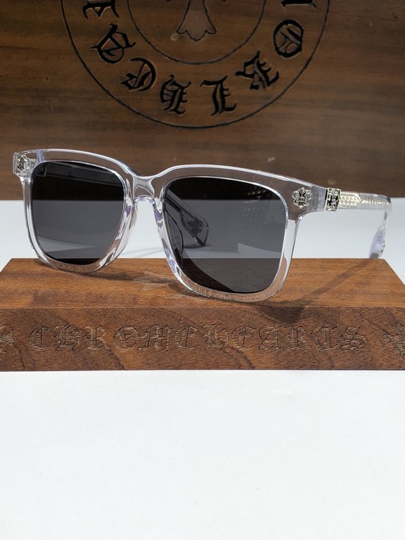 New sunglasses debut thick material handmade plate CHROME HEARTScout flower inlaid carved three-dimensional LOGO High-end perfectionCH8245 SIZE 56-18-154