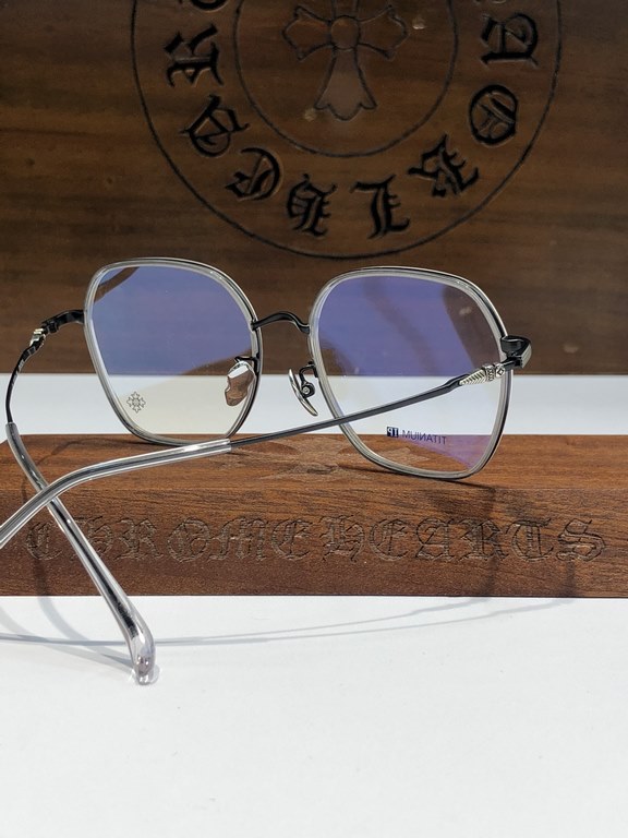 New Titanium   exquisite large frame CHROME HEARTUltra-light and comfortable seriesCH5524 SIZE 53-18-148