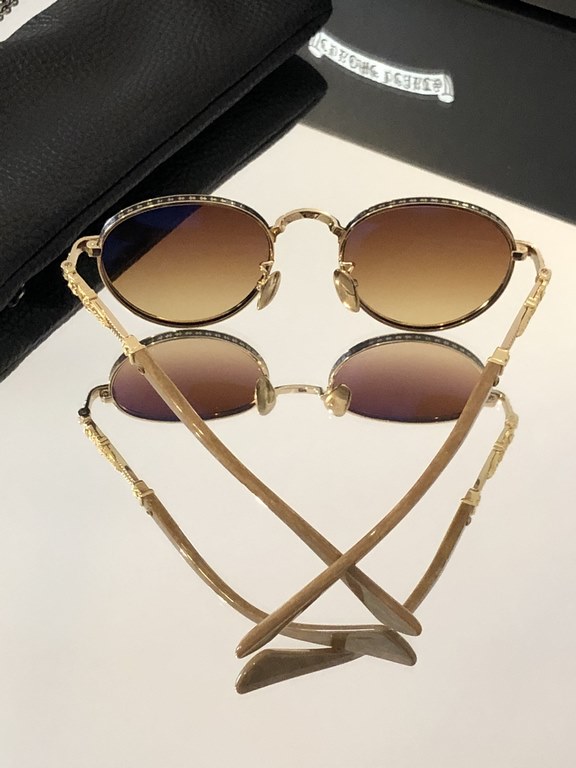 New sunglasses Heavy duty model   Handmade titanium frame  CHROME HEART  new modelsEvery detail reveals exquisite craftsmanship top qualityThe original can not miss the single CH8073SIZE51-20-148