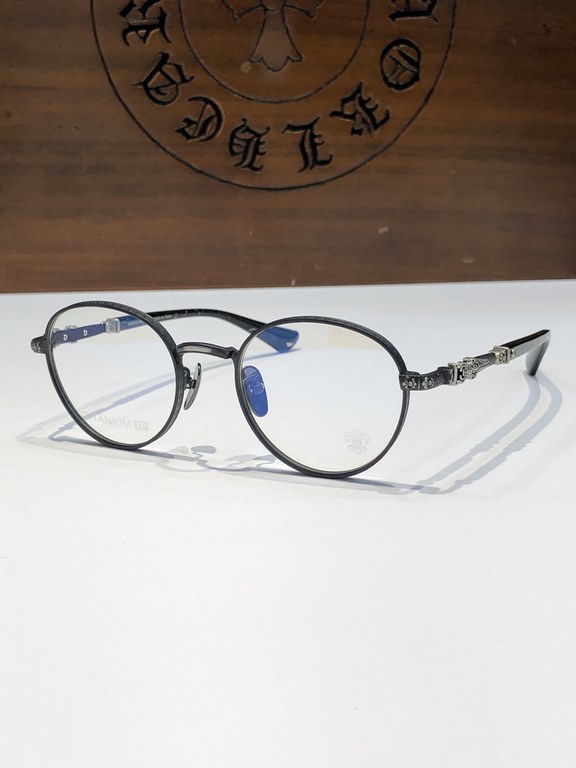 Heavy duty model   handmade titanium frame  CHROME HEART New ModelEvery detail reveals exquisite craftsmanship top qualityThe original can not miss the single CH8073SIZE51-20-148