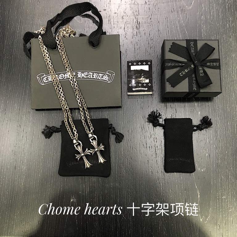 In Stock Seconds    Crocus Classic Cross NecklaceThe necklace that all the big netroots babies like to match    As shown in the picture a full set of counter packaging standard with a very good with a consistent zp sterl