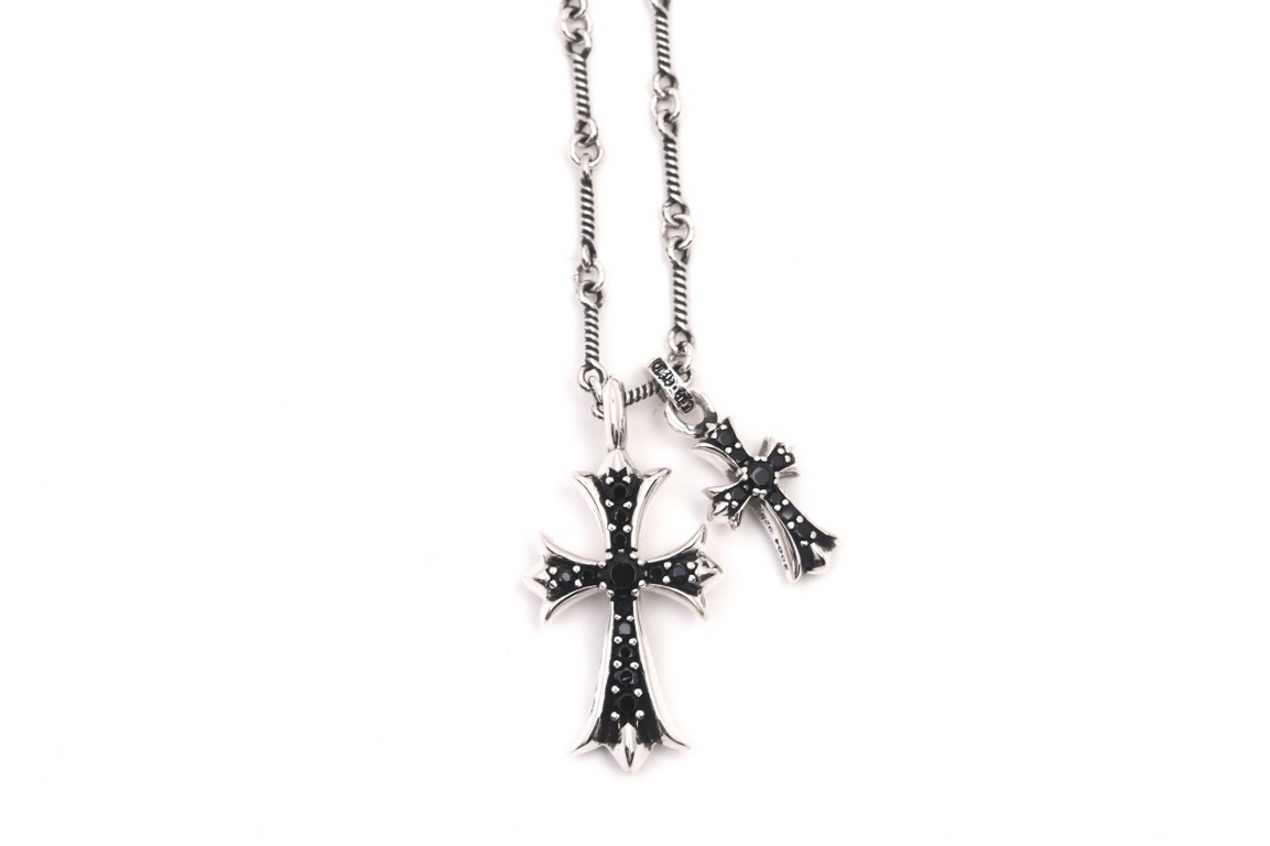 Heart of Krohm Aged Black Diamond Size Cross NecklaceUnique style and design Classic elements are always sold outA must-have for all fashionistas. Consistent Zp material.