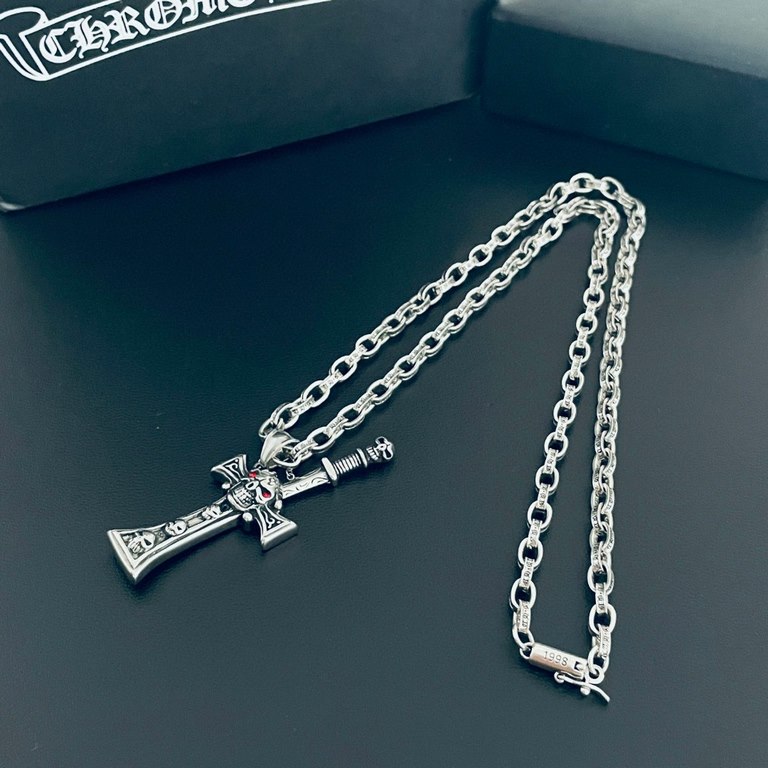 New counter new Chrome Hearts   Crow heart vintage skull sword pendant letters necklace original craftsmanship crafted quality pure handmade ～ genuine open mold   trend fashion must men and women can wear couples models 