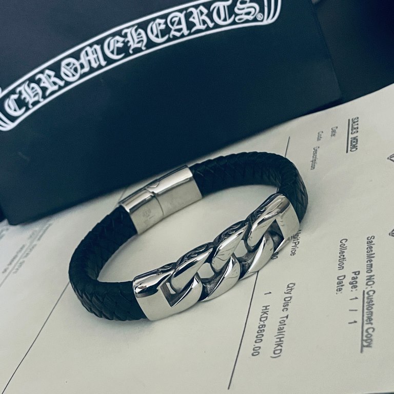 [Counter Quality] Chrome Hearts Krohheart Classic Vintage Braided Leather Cord Bracelet Bump shape different pattern design style presents distinctive Cross Scout Flower is the symbol of Kroharts so more durable Authenti