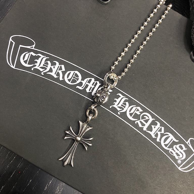 MZ produced genuine open edition!The actual Crocus Classic Crucifix Necklace is actually a great way to get the most out of your personalized necklaces.As shown in the picture, the full set of counter packaging standard 