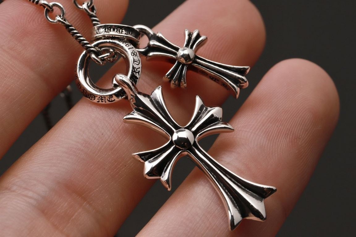 Chrome Hearts   Crowe heart cross combination pendant bamboo necklace Imported workmanship craftsmanship carved pure handmade ～ authentic open mold   trend fashion must have Men and women can be worn Couple models with t