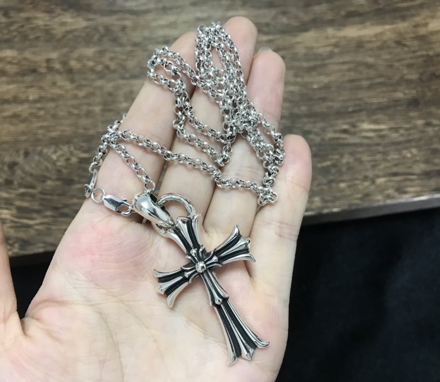 New Arrival】Genuine open chromehearts chromehearts necklaces super hot double cross necklacesWeight 31g