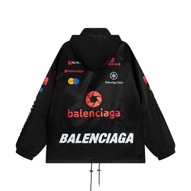 P315balenciablcg23 new logo plain print hooded coat windbreaker jacket customized dyeing cotton blend material, the texture is very soft, and the inside of the same plus a layer of blended material lining, comfortable an