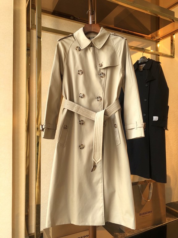 P840  Waterloo Edition - Long Heritage Trench CoatBUR ace pointed goods, the treasure of the town store] can be inherited for several generations of the classic trench coat, the top of the original original fabric, the m