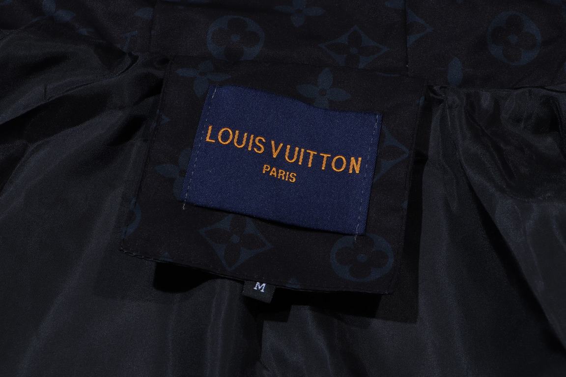 P260LV Louis Vuitton 24ss new explosive jacket men and women with the same hooded jacket Customized accessories High-quality fabric wearing comfortable and breathable Full print Logo details craft designColor blackSize M